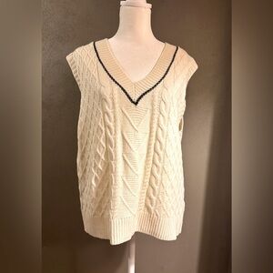 Women’s ivory sweater vest with baby detailing, size small, NWOT